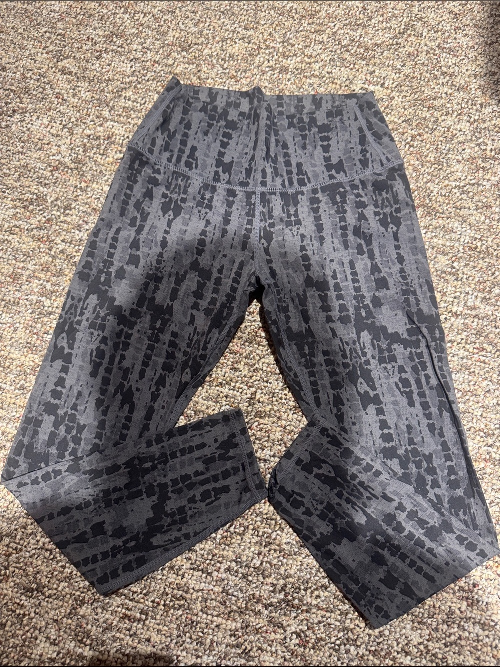 Varley Gray & Black Printed Leggings